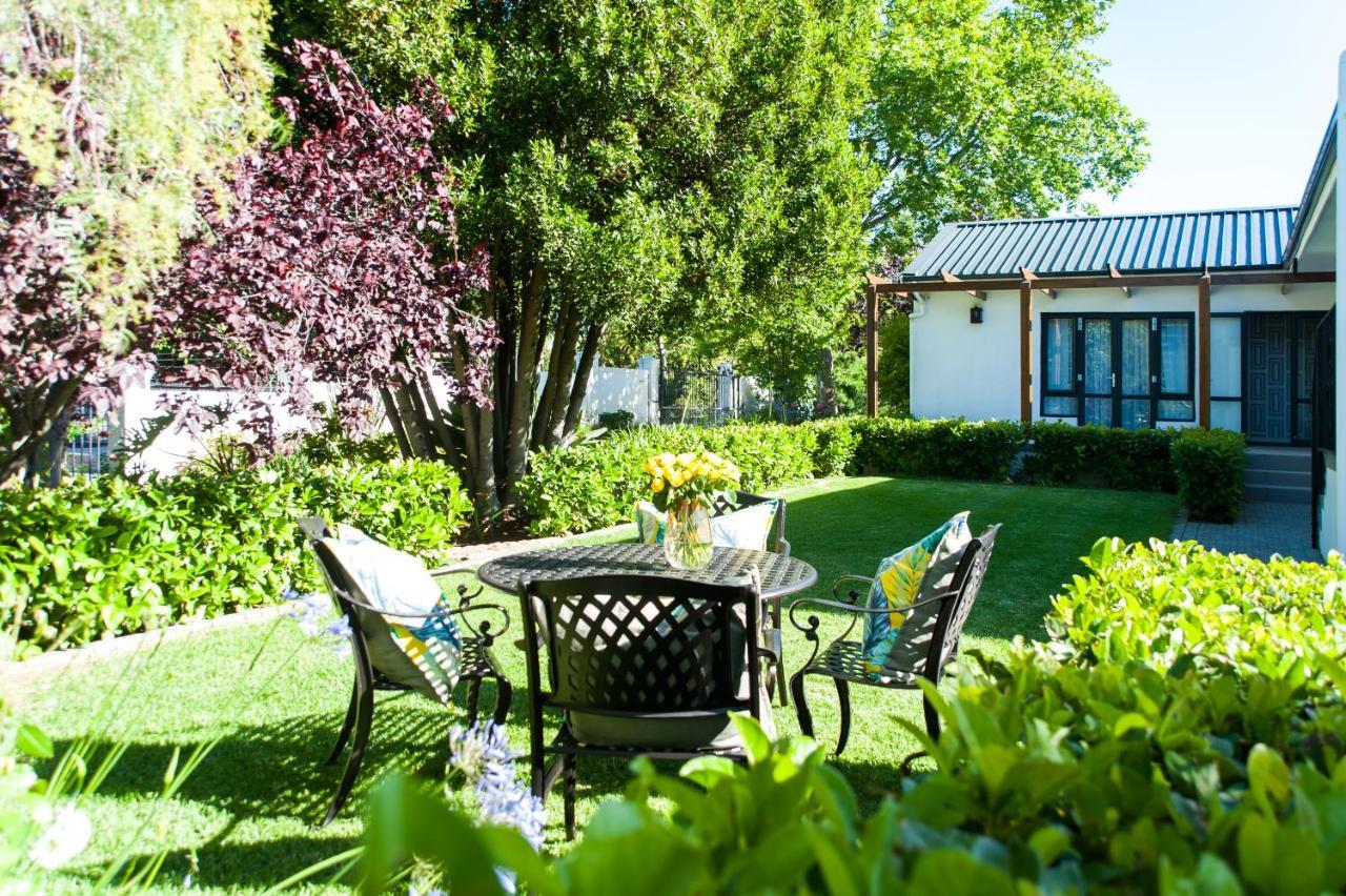 Evertsdal Guesthouse Durbanville Eksteriør bilde