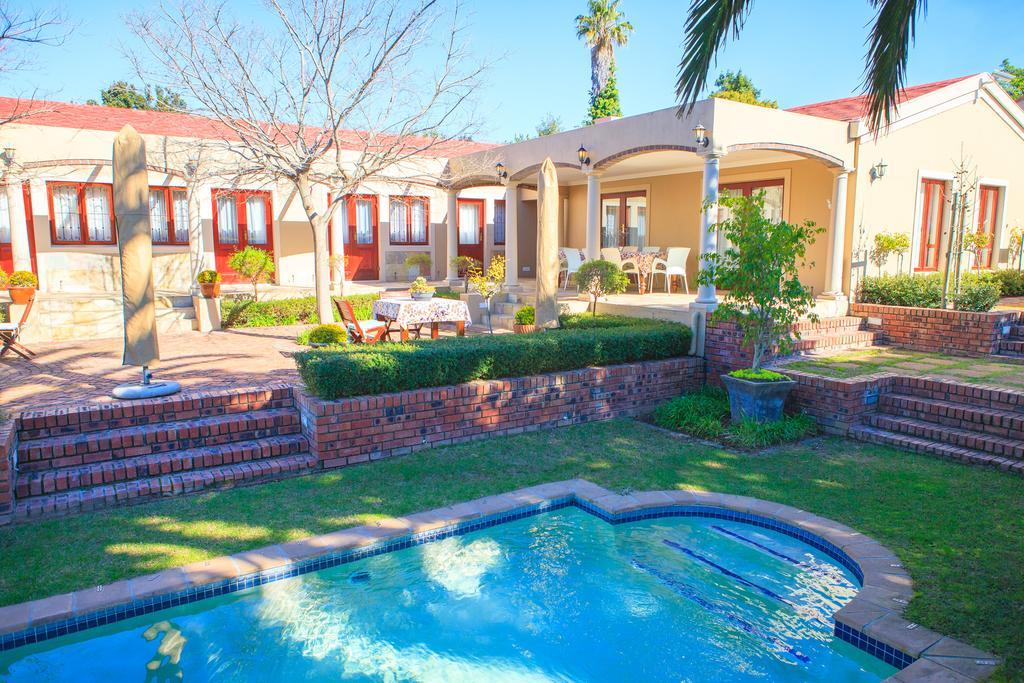 Evertsdal Guesthouse Durbanville Eksteriør bilde